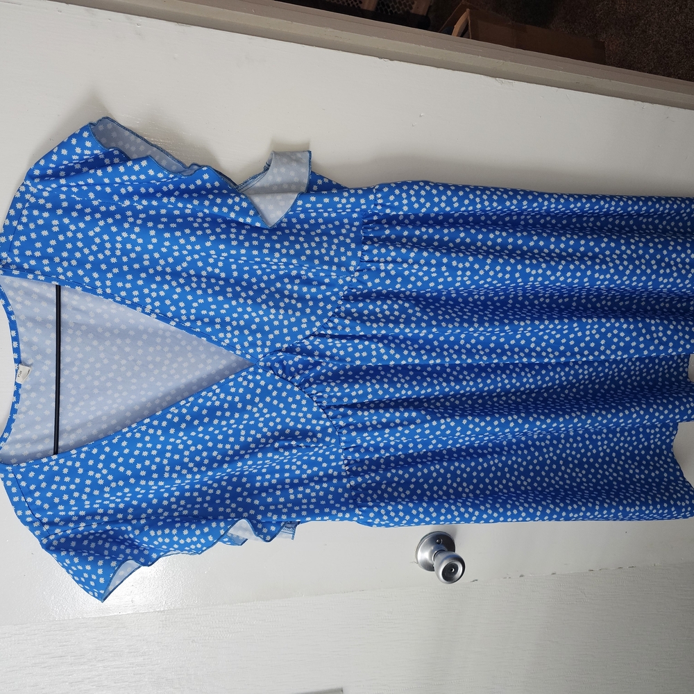 Blue & White Pleated Midi Sundress with Flutter Sleeves